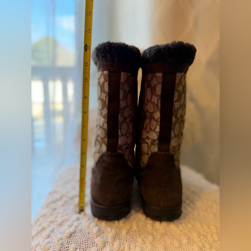 Coach Monogram Shearling Boots sz 11 - Picture 13 of 13